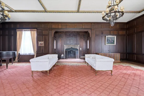 $1,150,000 | 113 Maple Avenue, Oil City, PA 16301