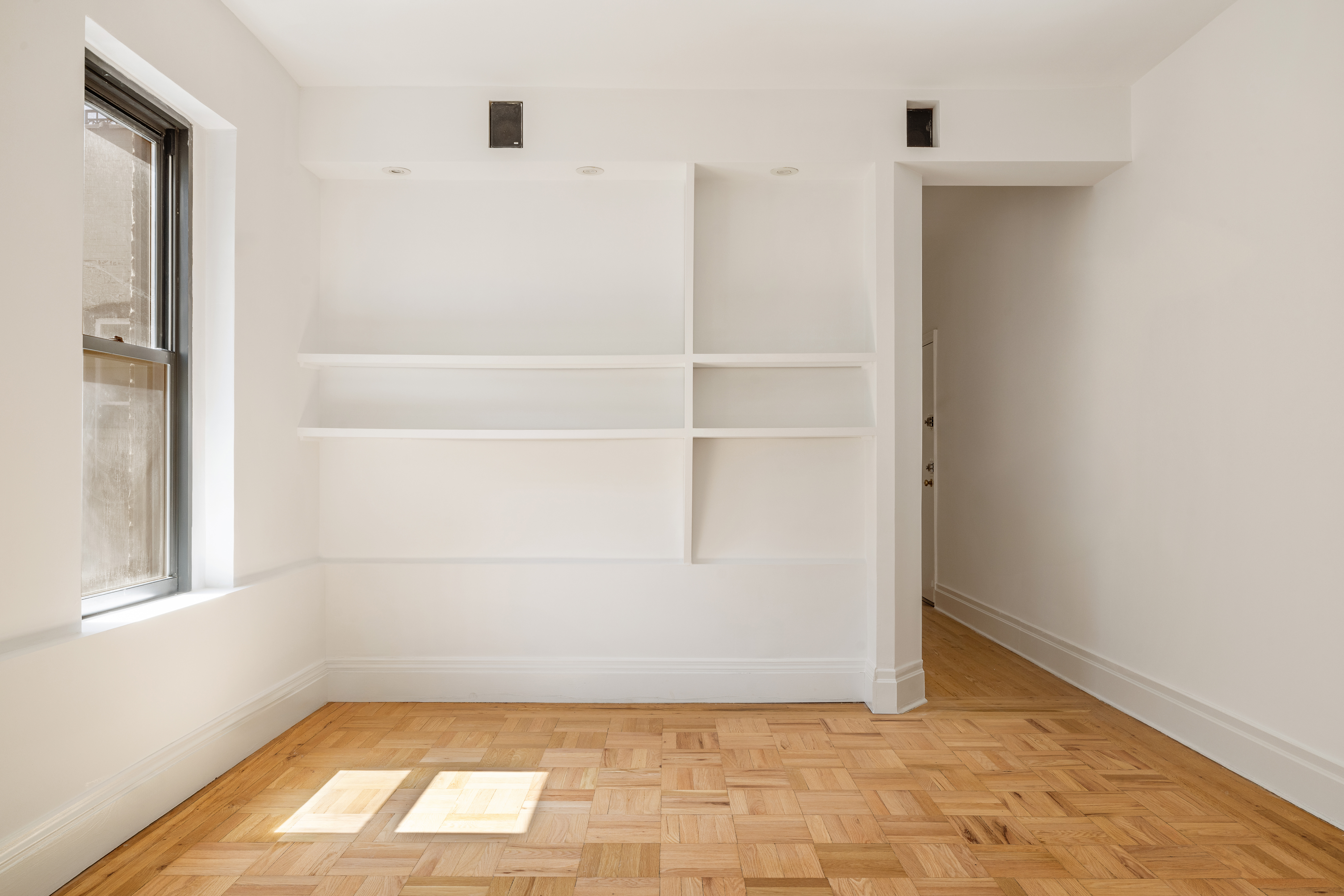 327 West 83rd Street, Unit 6B Manhattan, NY 10024 - Photo 6 of 13 a view of an empty room