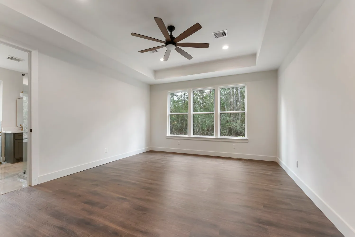 $887,500 | 29001 Colin Court, Waller, TX 77484