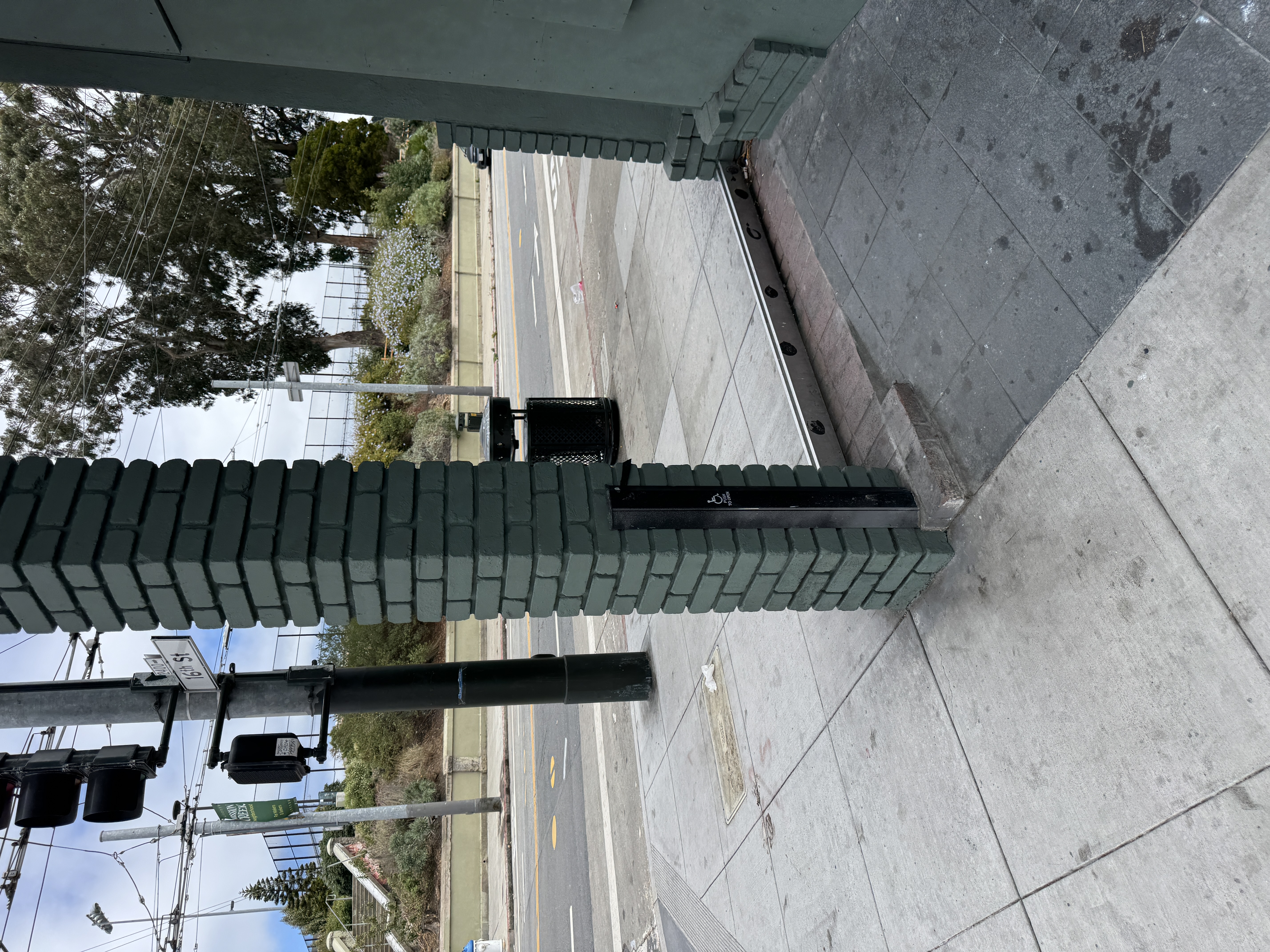 2401 16th Street San Francisco, CA 94110 - Photo 4 of 27