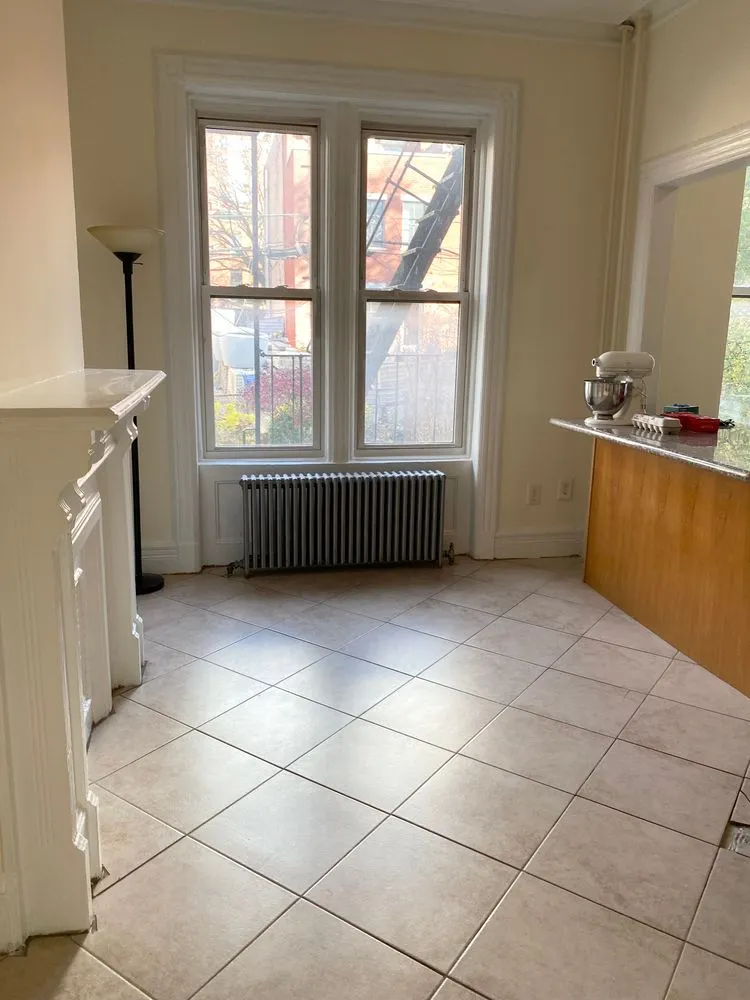 $3,900 | 23 Saint Marks Avenue, Unit 3 | Park Slope