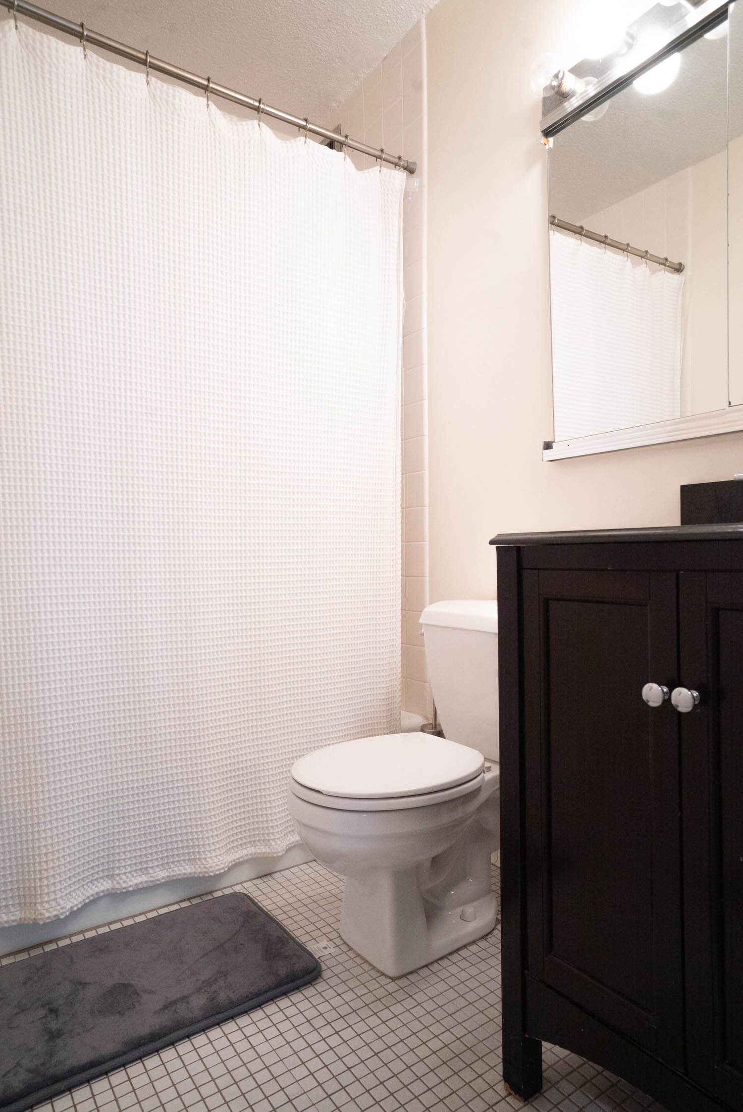 301 East 45th Street, Unit 15B Manhattan, NY 10017 - Photo 7 of 7