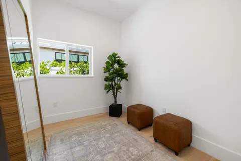 $5,900,000 | 757 Broad Court South, Naples, FL 34102