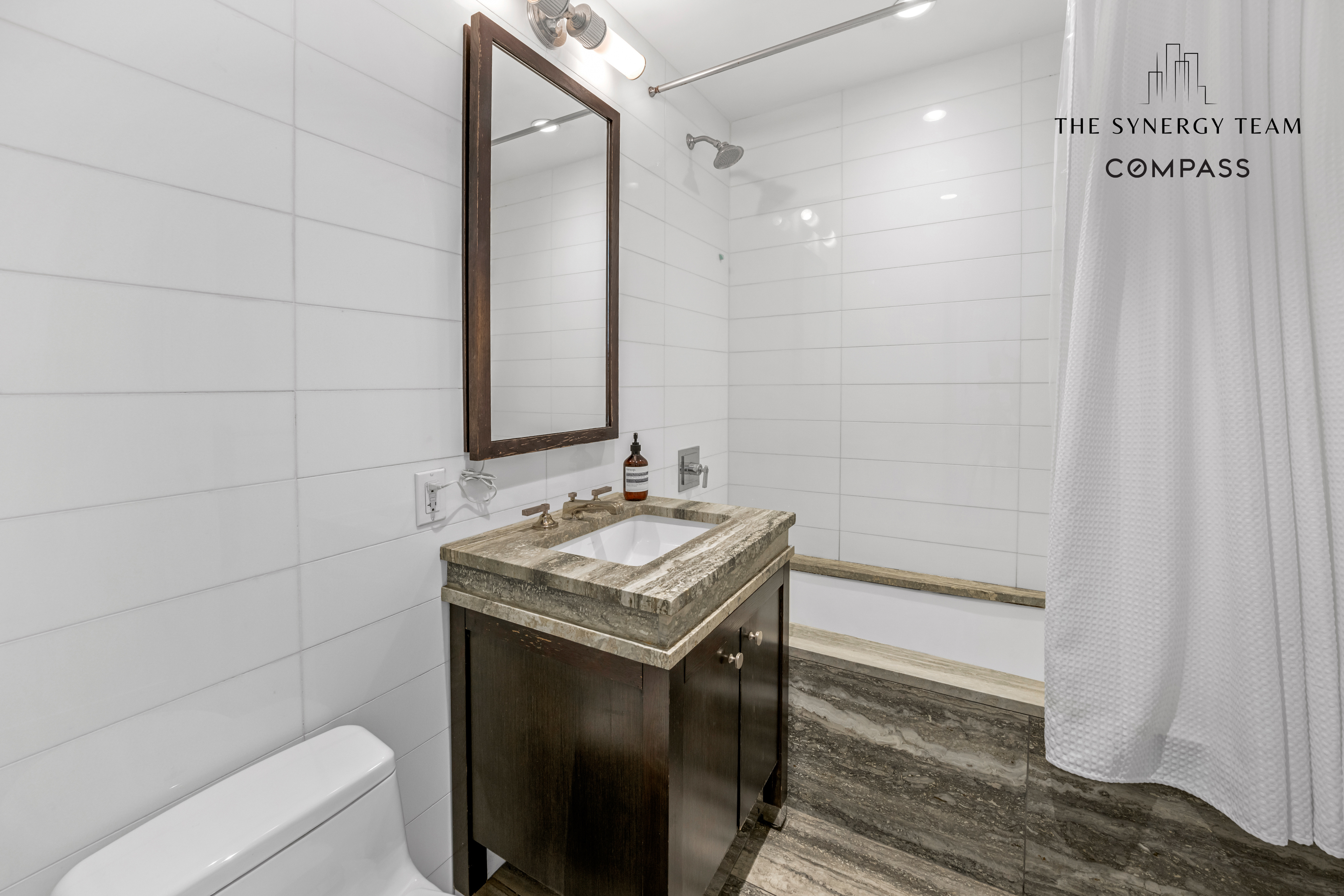 80 Riverside Boulevard, Unit 3A Manhattan, NY 10069 - Photo 5 of 17