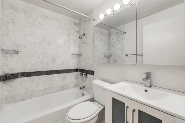 $4,800 | 50 Lexington Avenue, Unit 12G | Flatiron