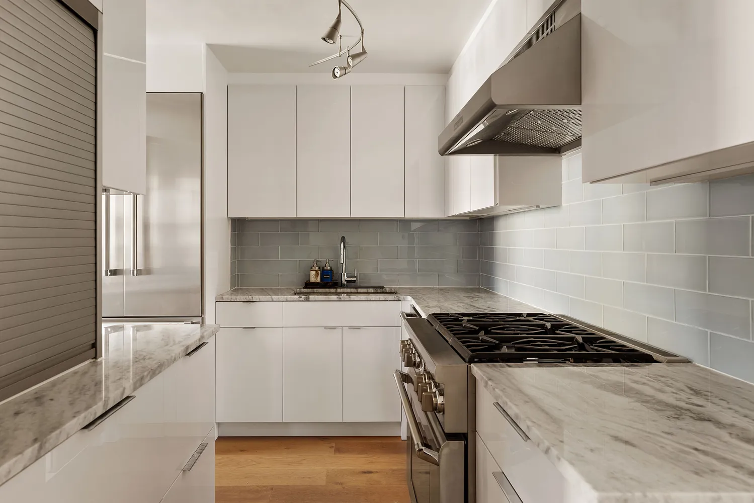 $1,799,500 | 444 East 86th Street, Unit 15G | Upper East Side