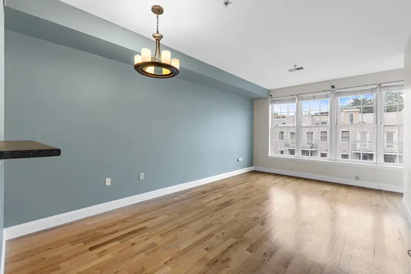 $750,000 | 402 9th Street, Unit W3J, Hoboken, NJ 07030