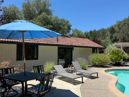 $1,250,000 | 275 Kerry Lane, Cloverdale, CA 95425
