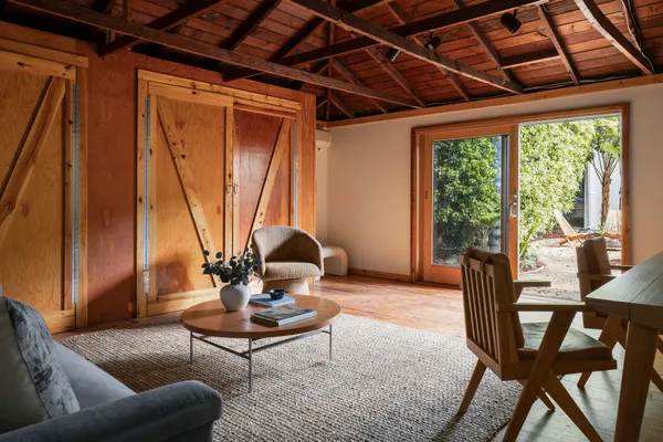 $1,495,000 | 2916 Swan Place, Los Angeles, CA 90026