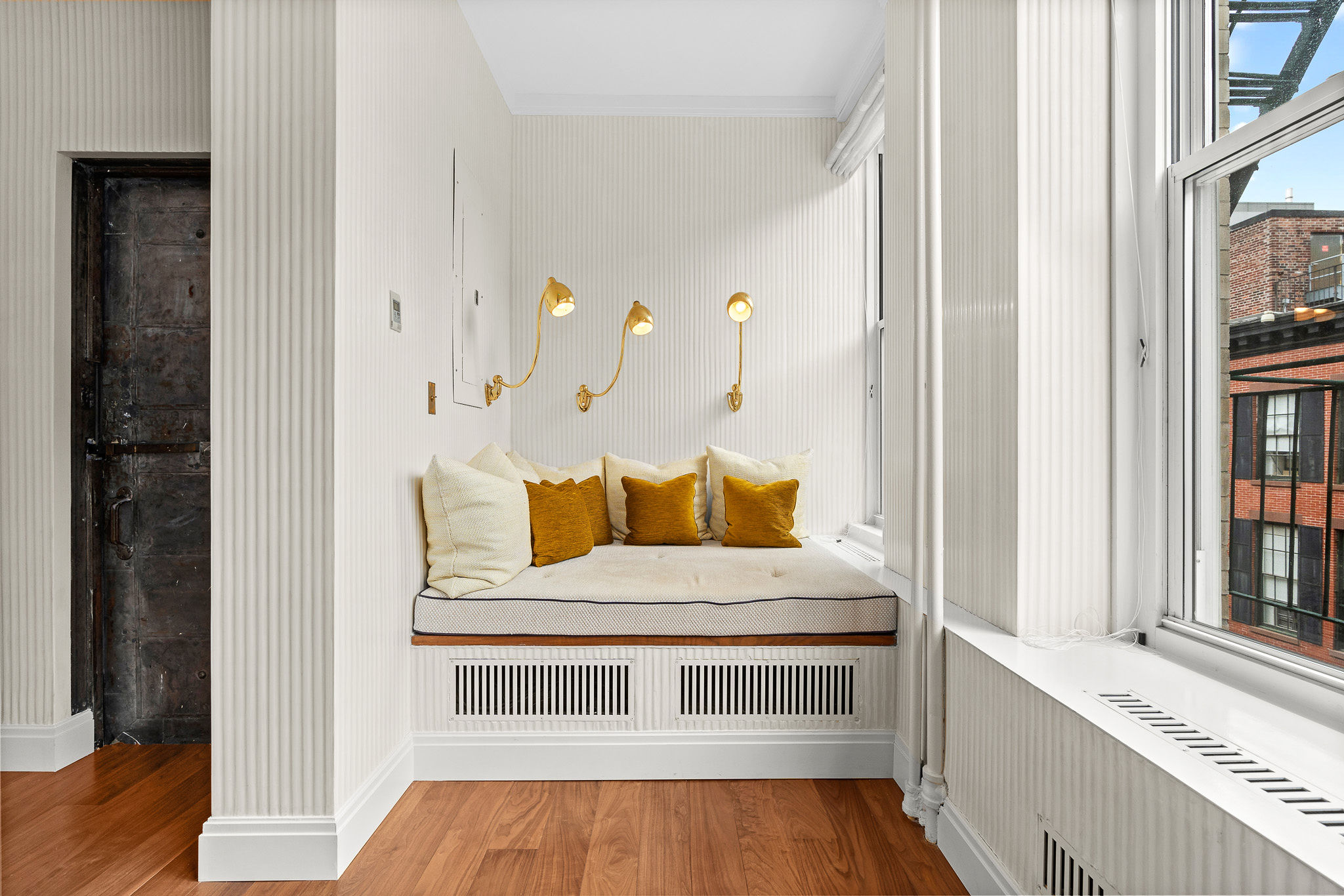 45 Crosby Street, Unit 6 North Manhattan, NY 10012 - Photo 9 of 17 a bed room with a bed and a window