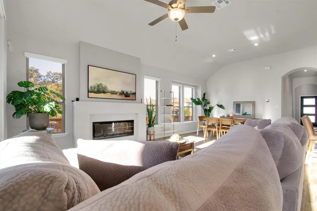 104 Pin Cherry Pass San Marcos, TX 78666 - Photo 14 of 35