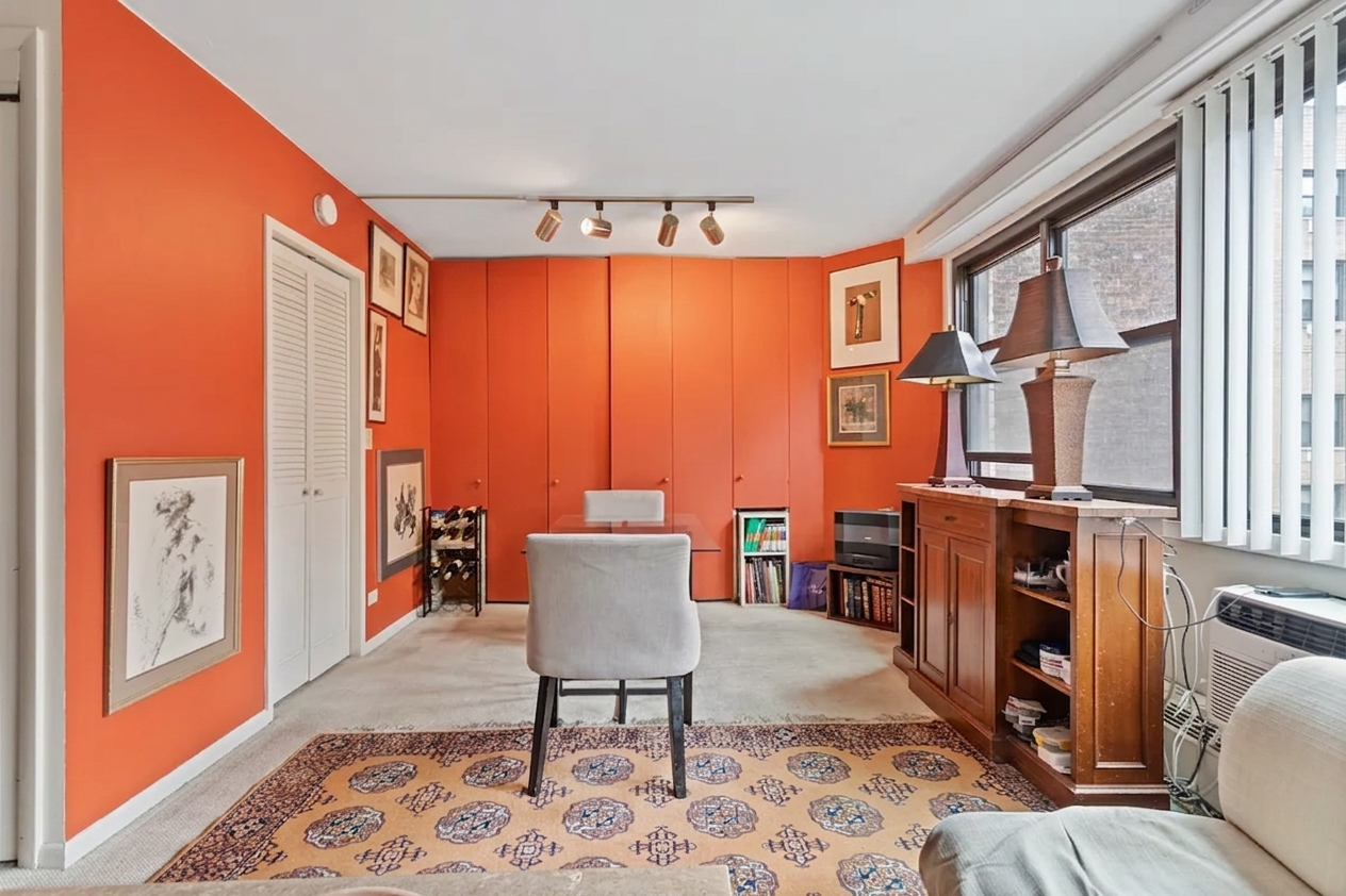 210 East 15th Street, Unit 6D Manhattan, NY 10003 - Photo 4 of 7