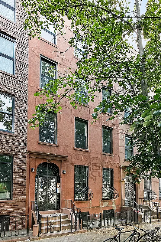 82 Clinton Avenue, Unit 4 Brooklyn, NY 11205 - Photo 10 of 11 a front view of a house with plants