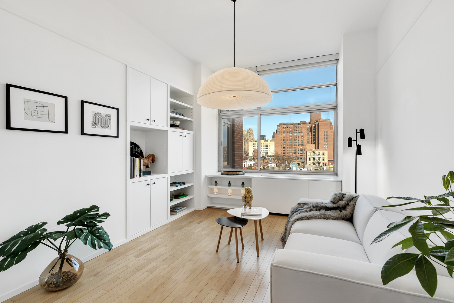 99 Jane Street, Unit 8C Manhattan, NY 10014 - Photo 10 of 12