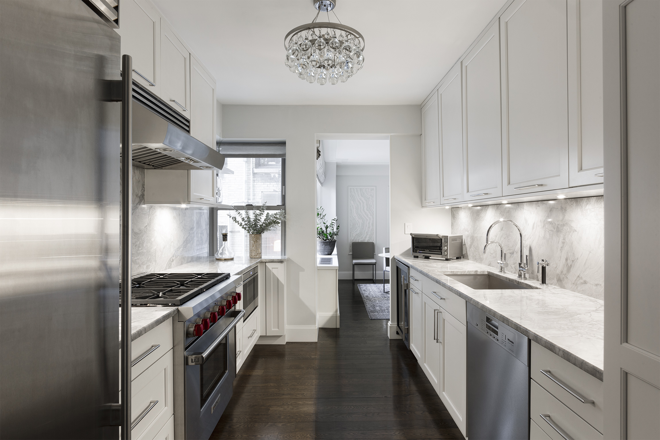 45 East 72nd Street, Unit 7C Manhattan, NY 10021 - Photo 4 of 10