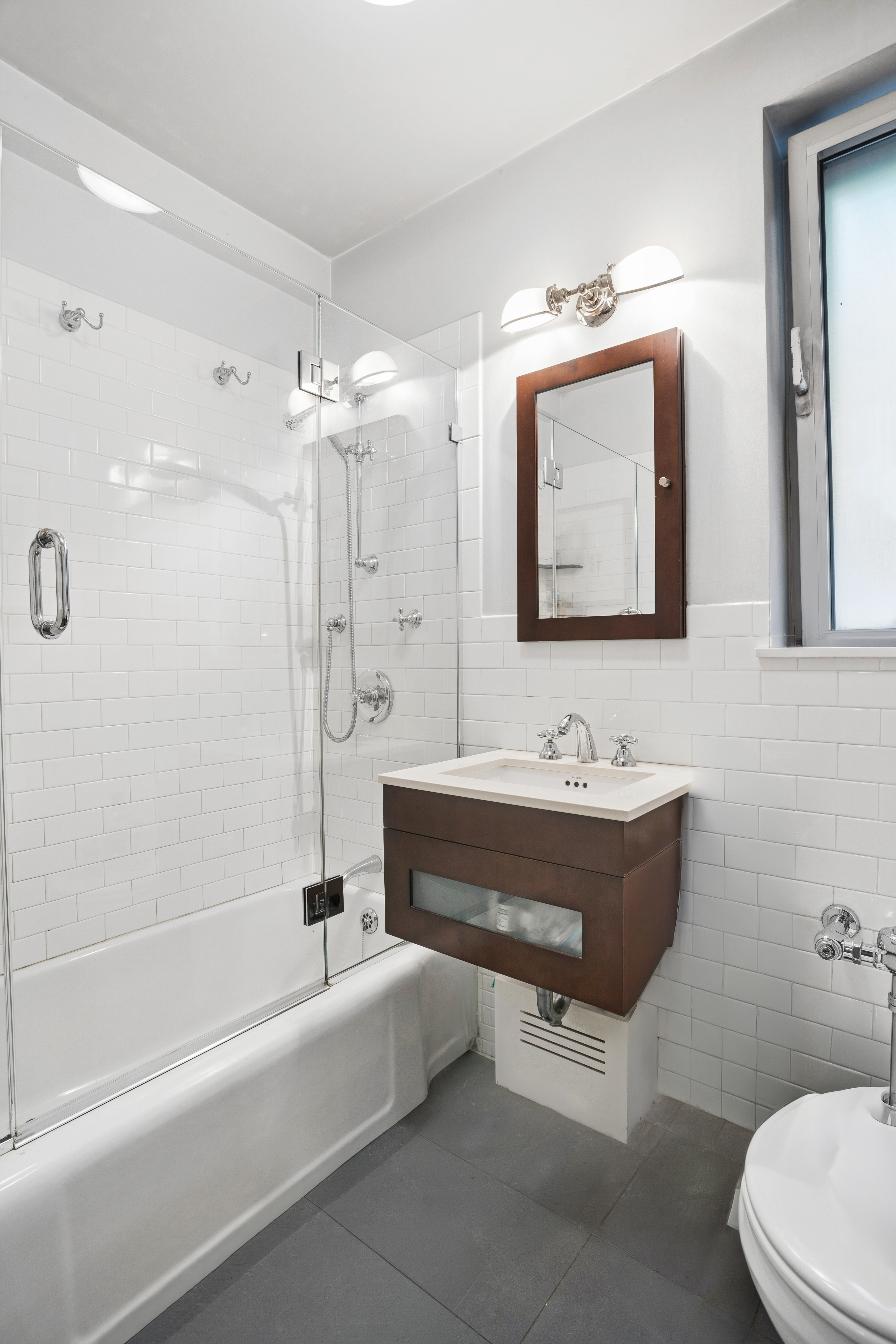 440 East 56th Street, Unit 1B Manhattan, NY 10022 - Photo 8 of 15 Gallery Image 8