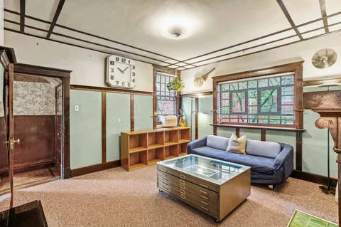 $450,000 | Pennsylvania Avenue, Pittsburgh, PA 15233