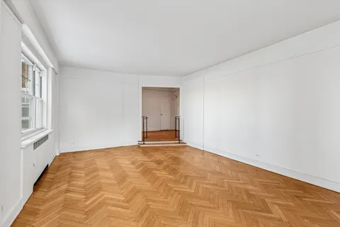 $489,000 | 200 Cabrini Boulevard, Unit 10 | Hudson Heights