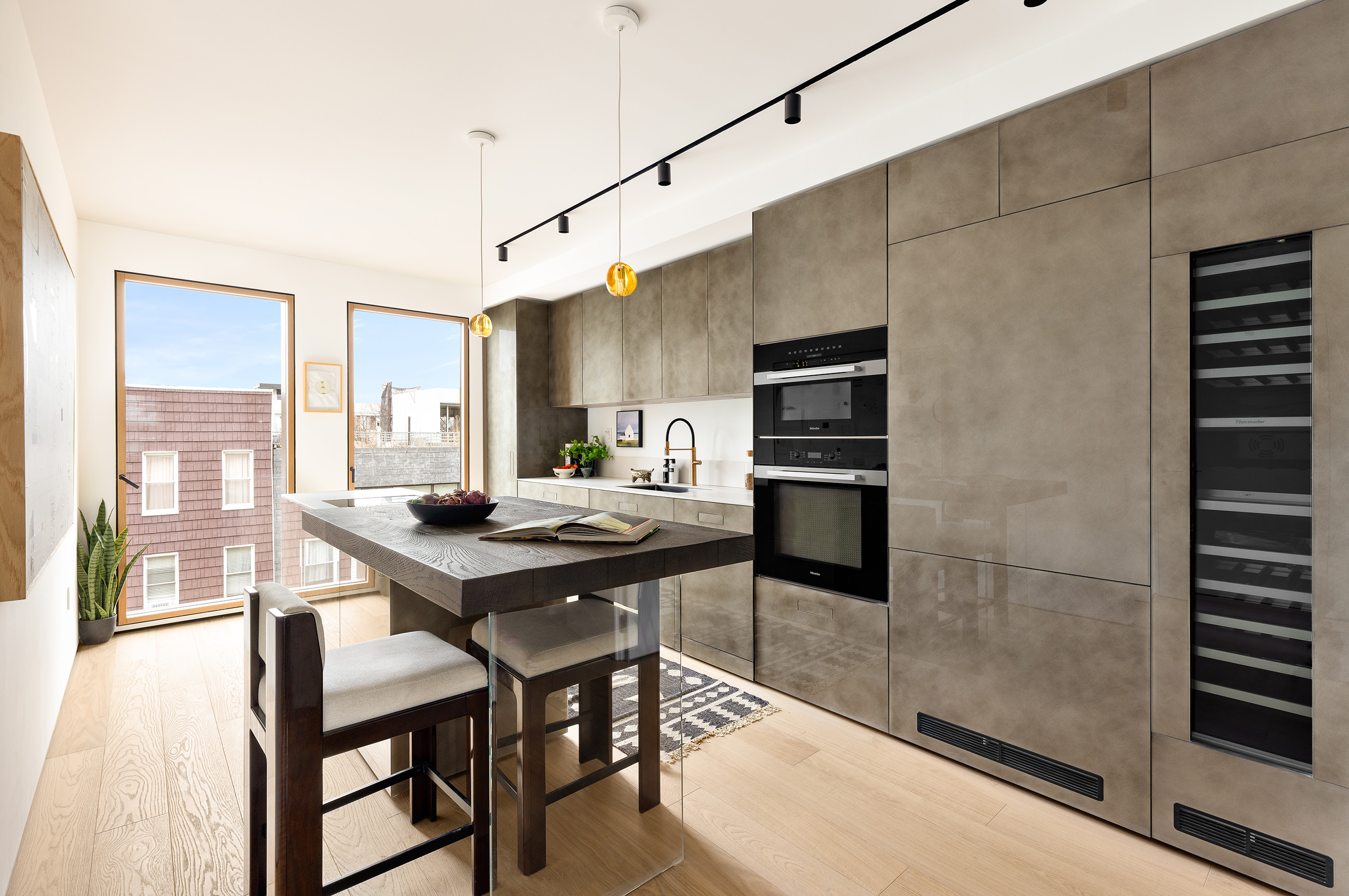 207 North 8th Street, Unit PH Brooklyn, NY 11211 - Photo 7 of 27