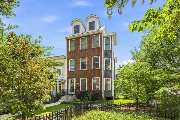 $699,000 | 301 K Street Northeast, Unit 1, Washington, DC 20002