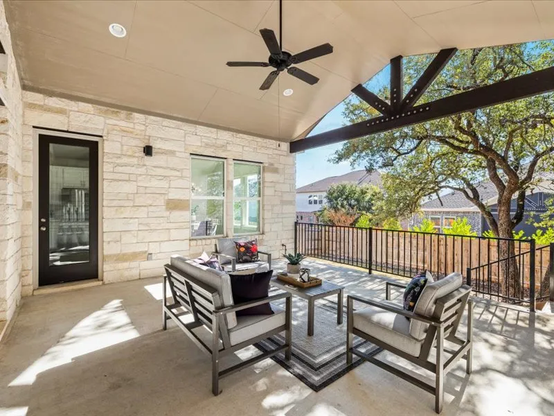 $825,000 | 227 Bridge Water Loop, Dripping Springs, TX 78620