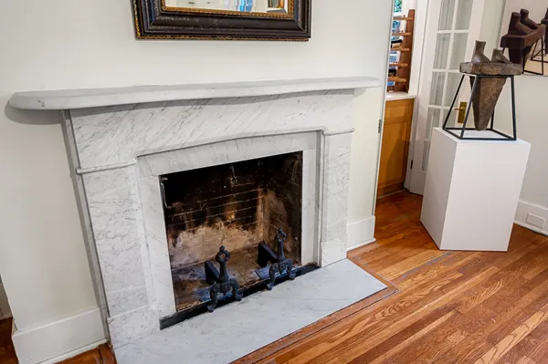 Contact Agent | 16 West Read Street, Baltimore, MD 21201