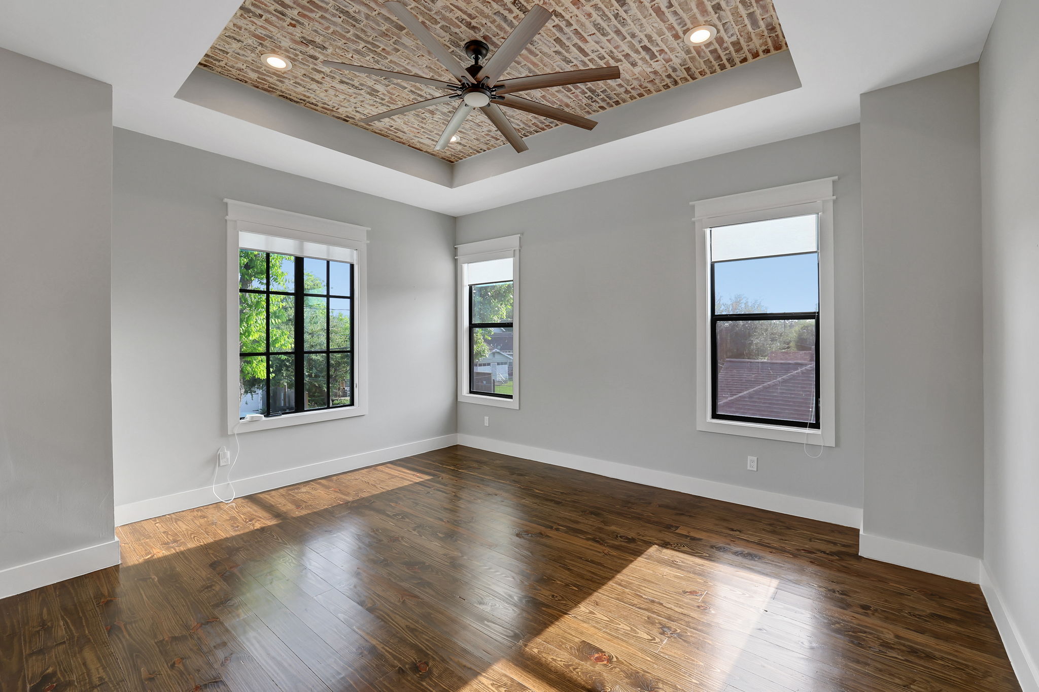 914 Robbie Street Houston, TX 77009 - Photo 42 of 78