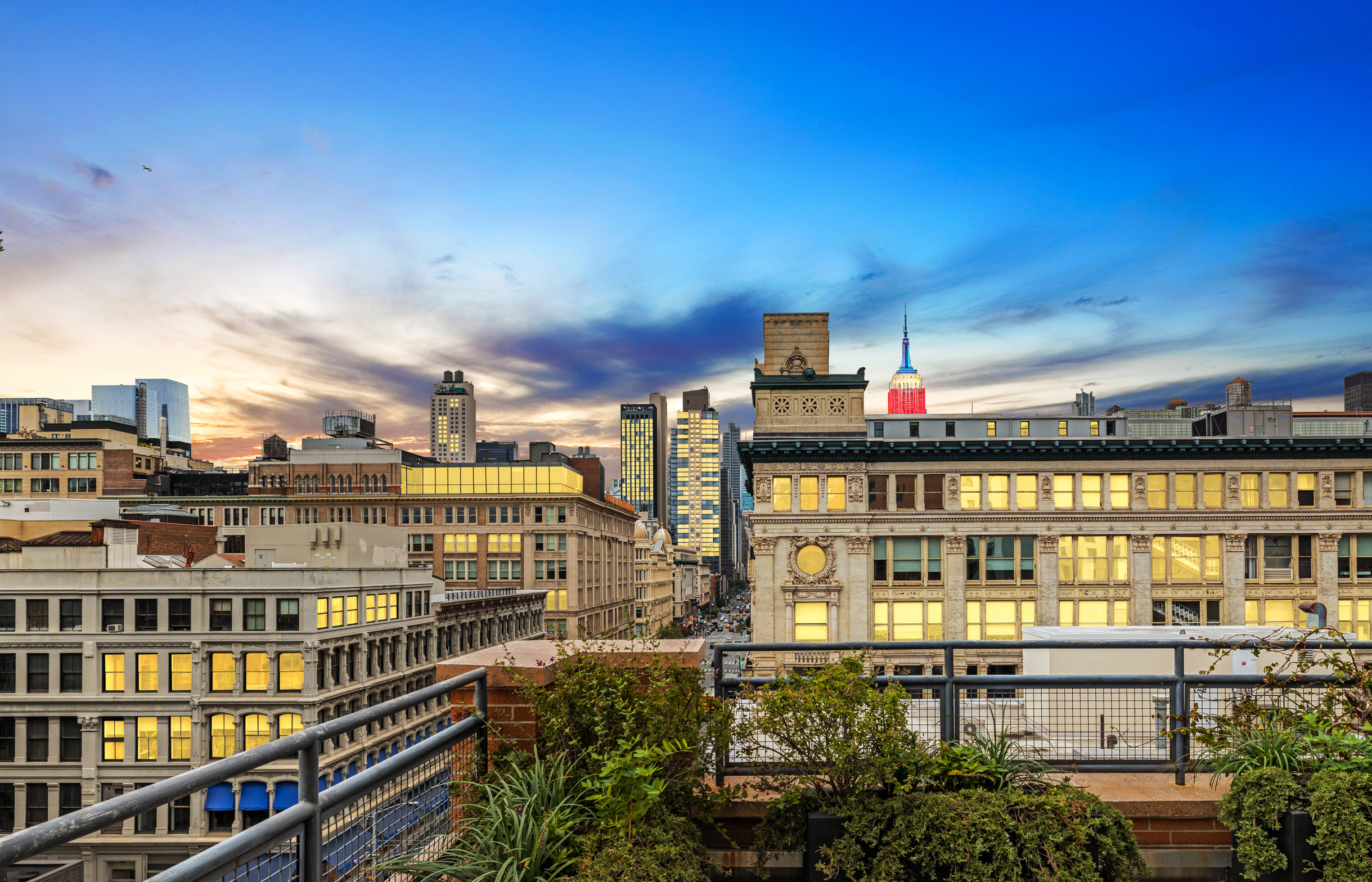 63 West 17th Street, Unit 7A Manhattan, NY 10011 - Photo 30 of 32 a balcony with a city view