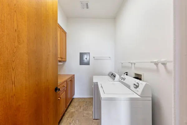 $2,395,000 | 8400 Mipolomol Road, Malibu, CA 90265