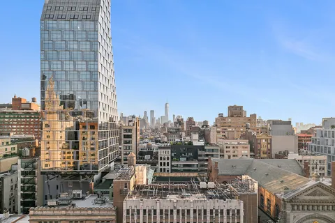 $3,000,000 | 40 West 17th Street, Unit PH12C | Flatiron
