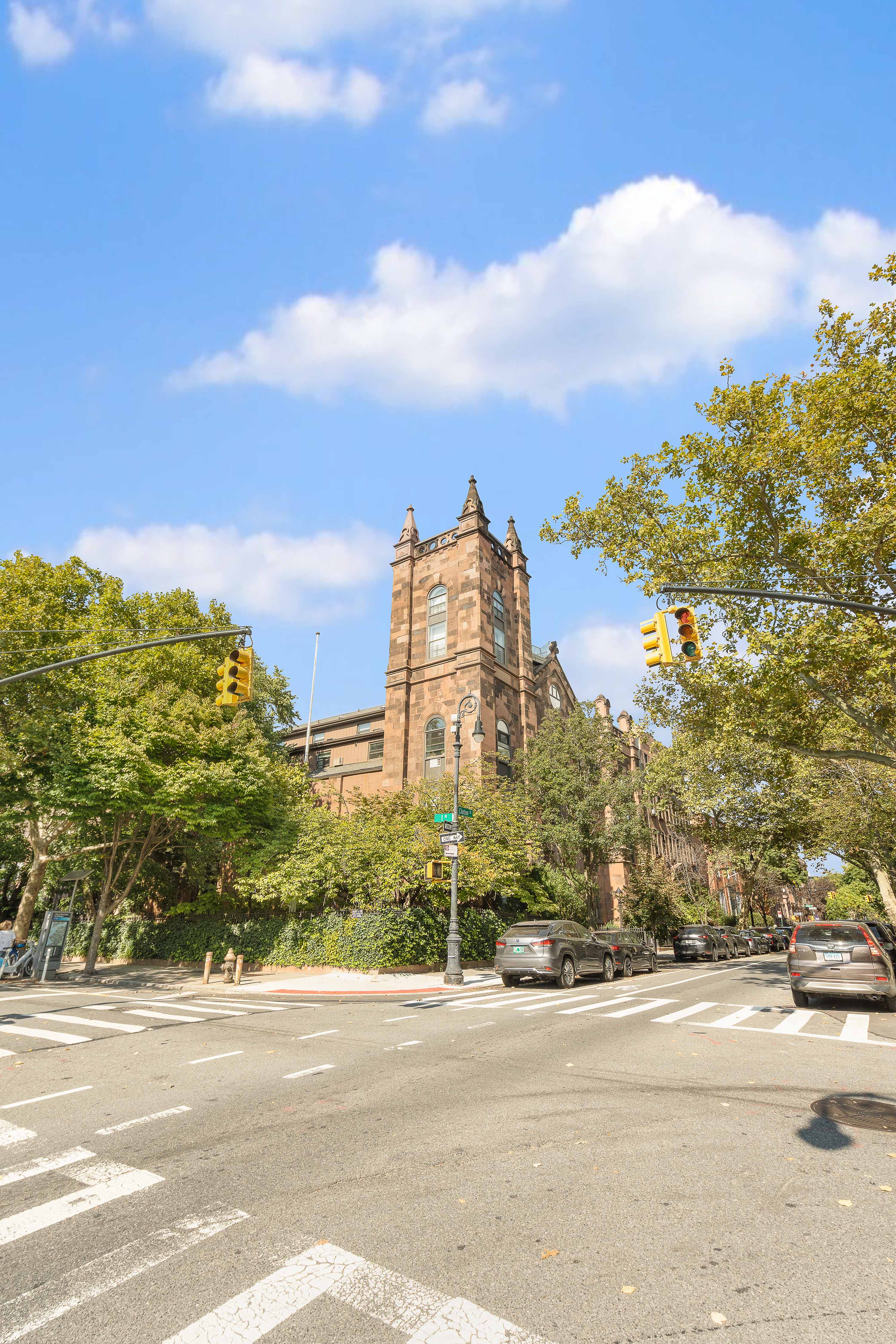 450 Clinton Street, Unit 4B Brooklyn, NY 11231 - Photo 6 of 7