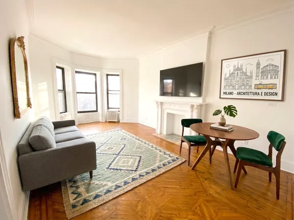 $3,400 | 771 Carroll Street, Unit 4F | Park Slope