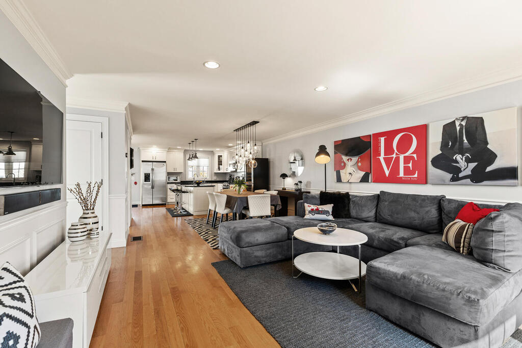 91 Hibbert Street Arlington, MA 02476 - Photo 2 of 31