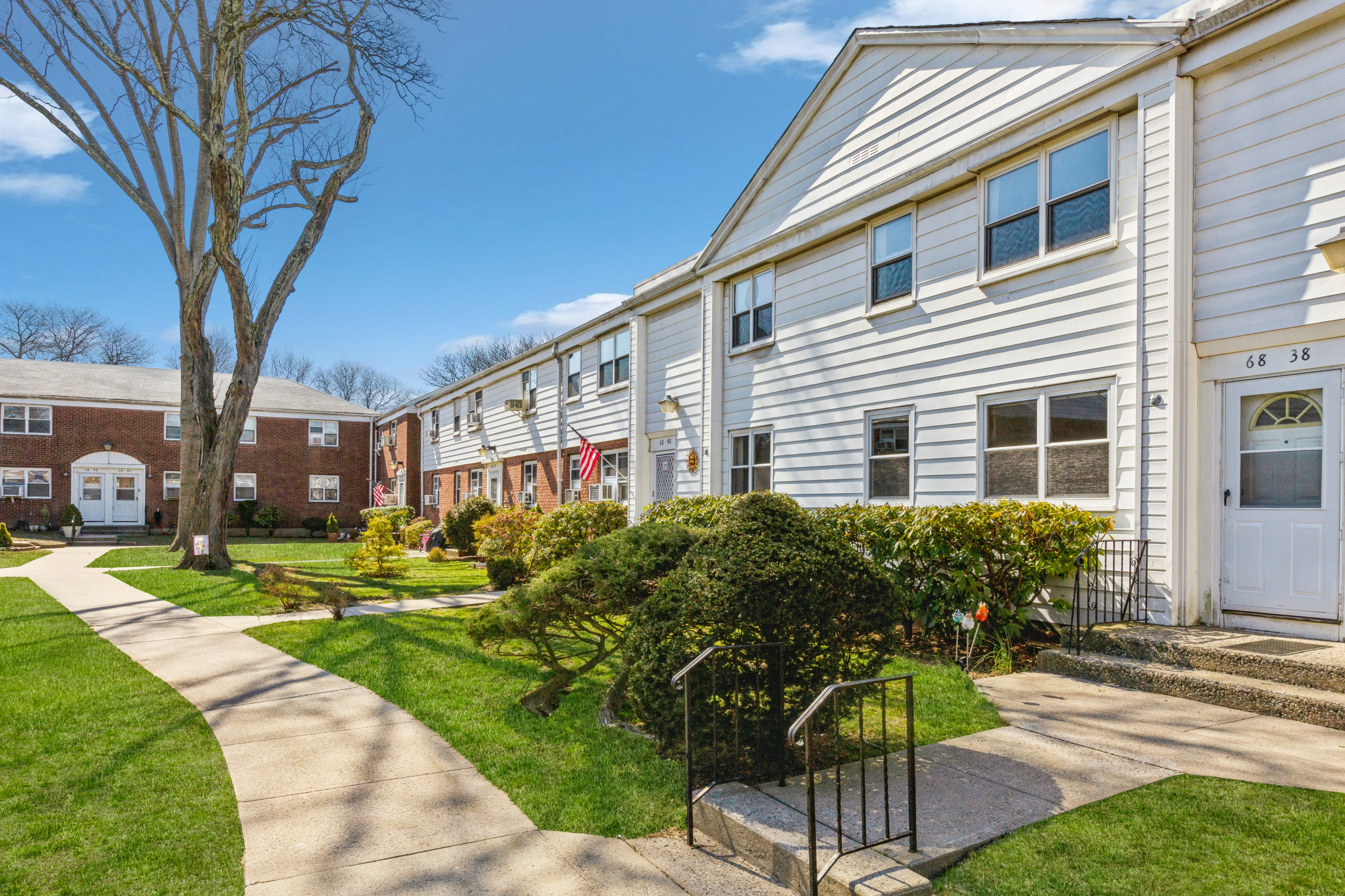 68-38 Springfield Unit A  