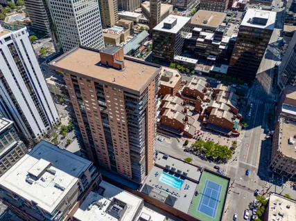 $600,000 | 1551 Larimer Street, Unit 2705, Denver, CO 80202