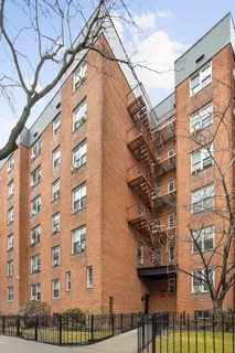 $425,000 | 33-16 82nd Street, Unit 4C | Jackson Heights