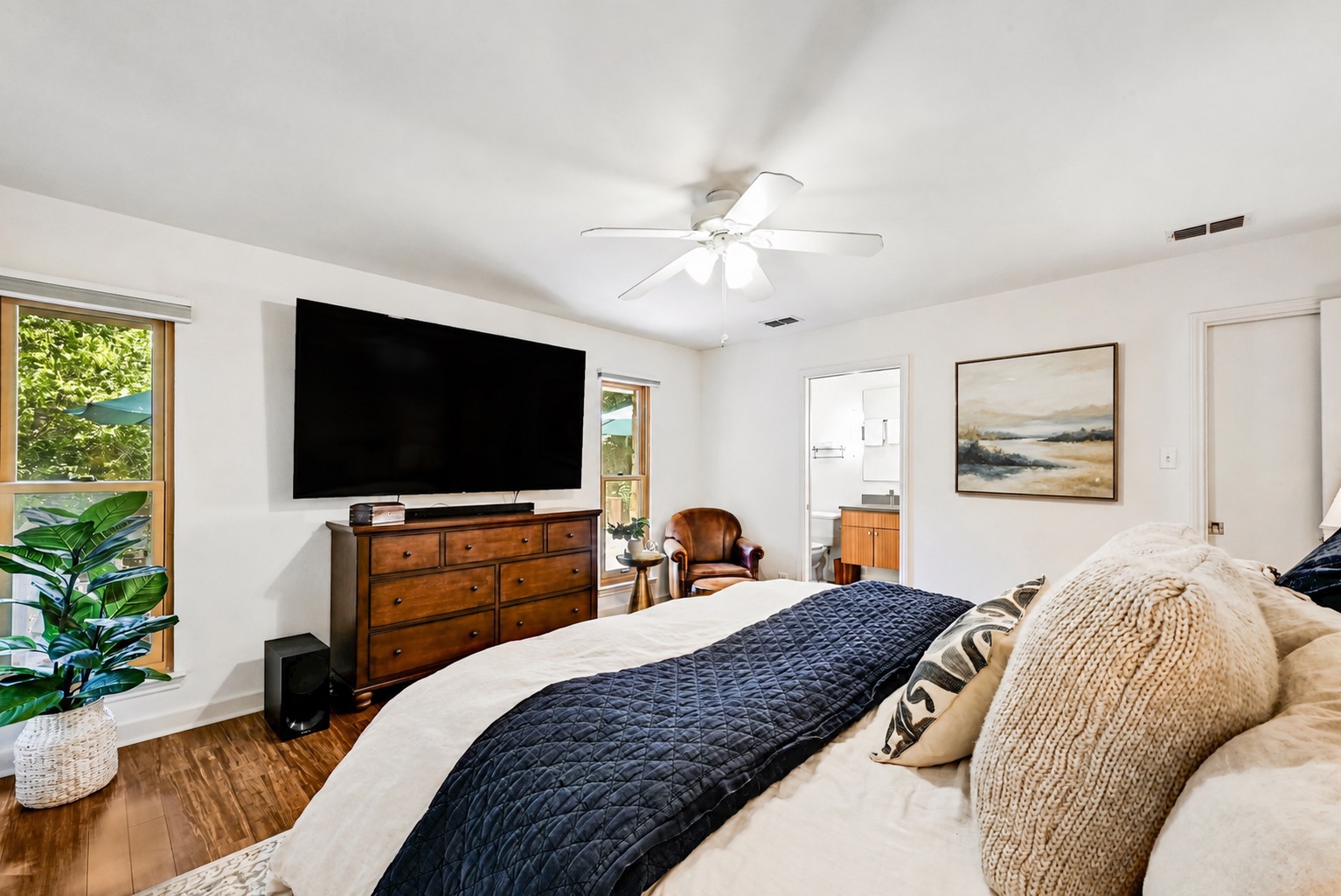 1905 Stoneridge Road Austin, TX 78746 - Photo 16 of 24