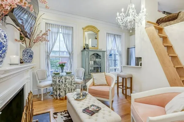 $549,000 | 376 Marlborough Street, Unit 4, Boston, MA 02115
