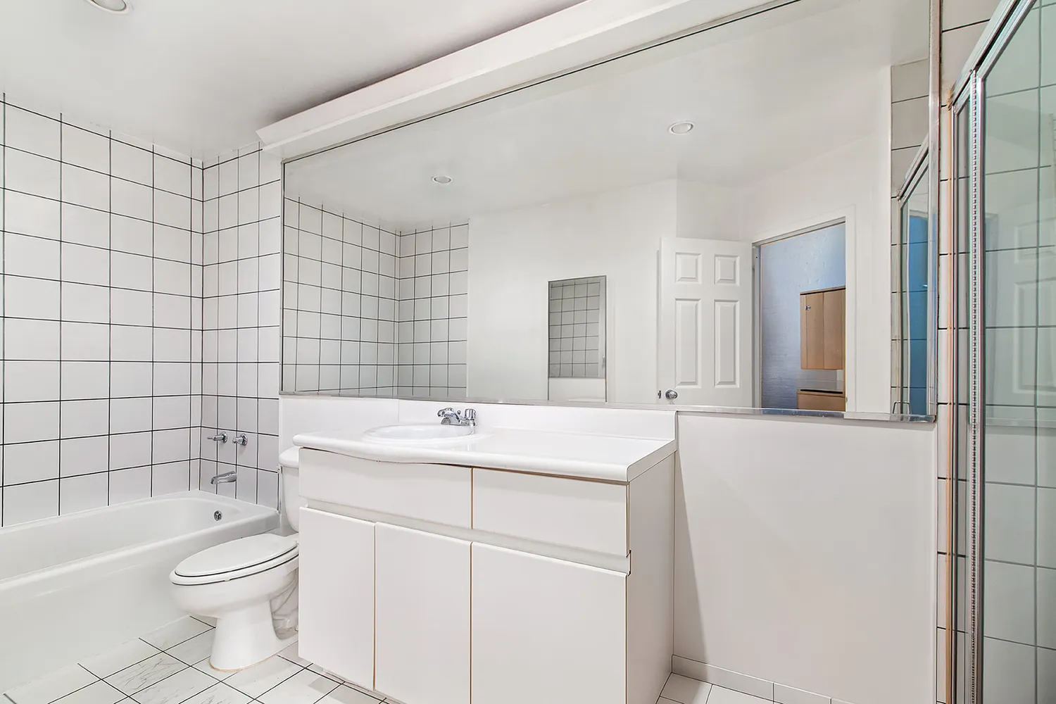 $1,995,000 | 321 West 13th Street, Unit 3A | West Village