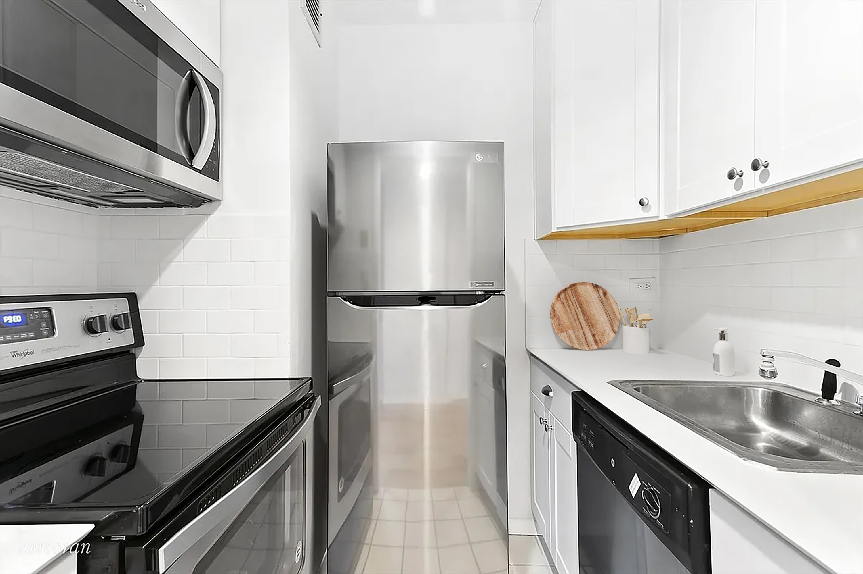 343 East 74th Street, Unit 7D Manhattan, NY 10021 - Photo 3 of 7