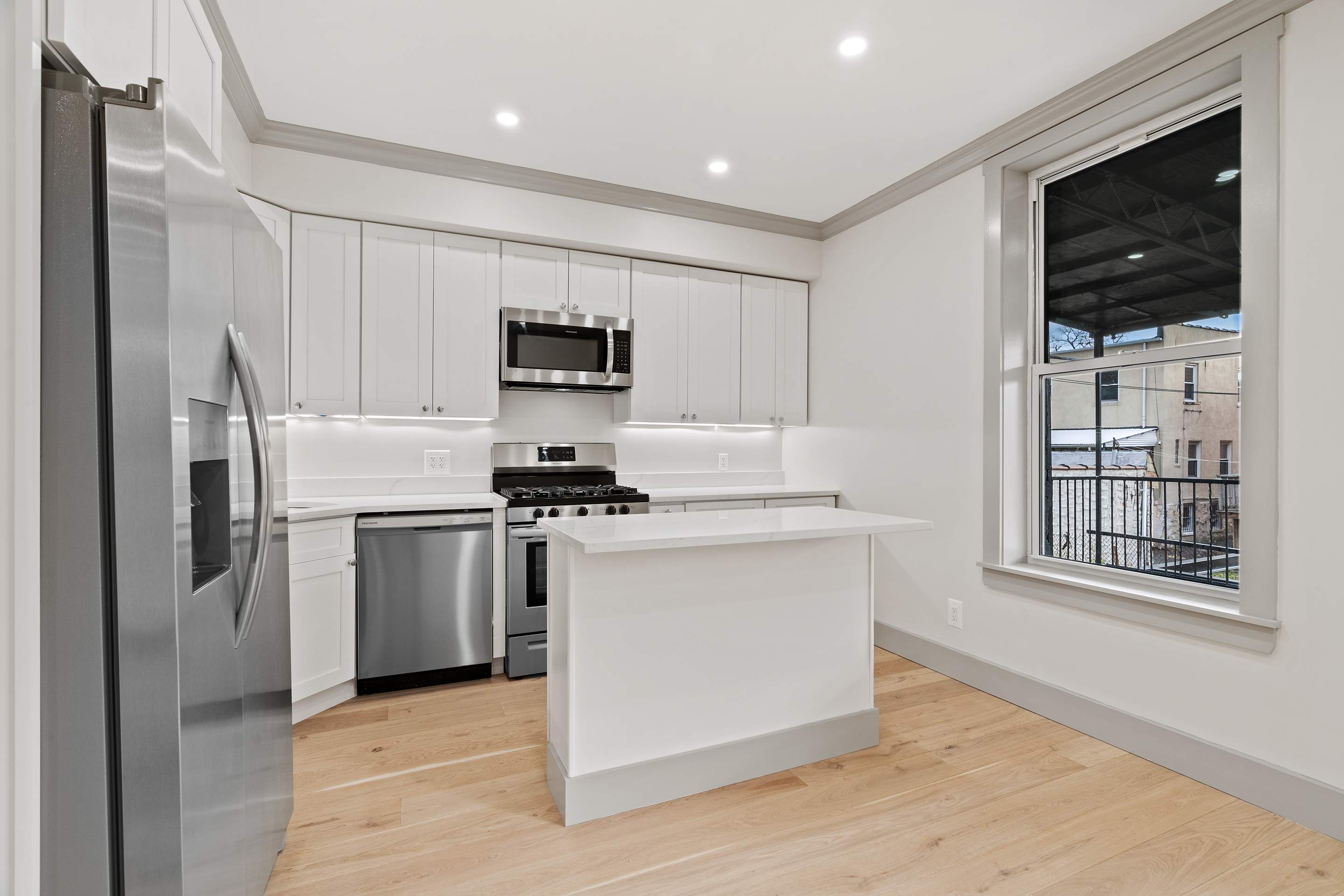 3416 Irwin Avenue, Unit 3 Bronx, NY 10463 - Photo 2 of 52