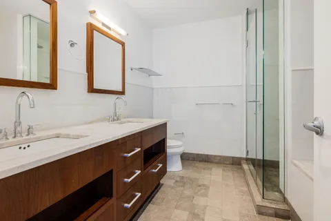 $2,250,000 | 10 West End Avenue, Unit 21D | Upper West Side