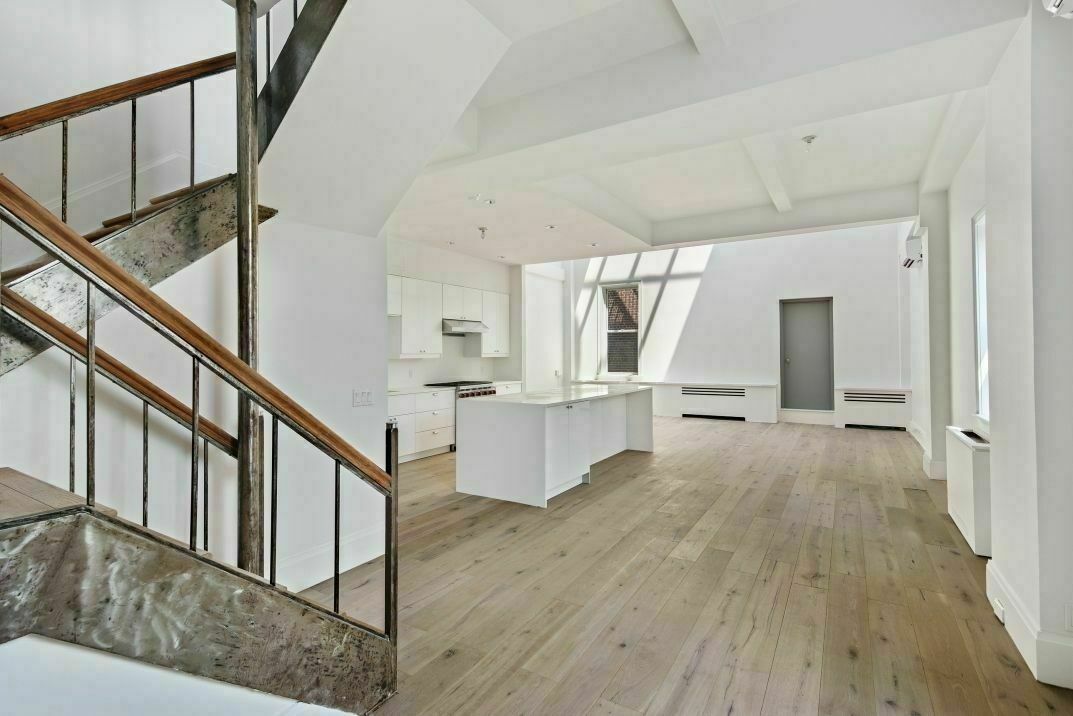 145 Spring Street, Unit PH Manhattan, NY 10012 - Photo 2 of 12