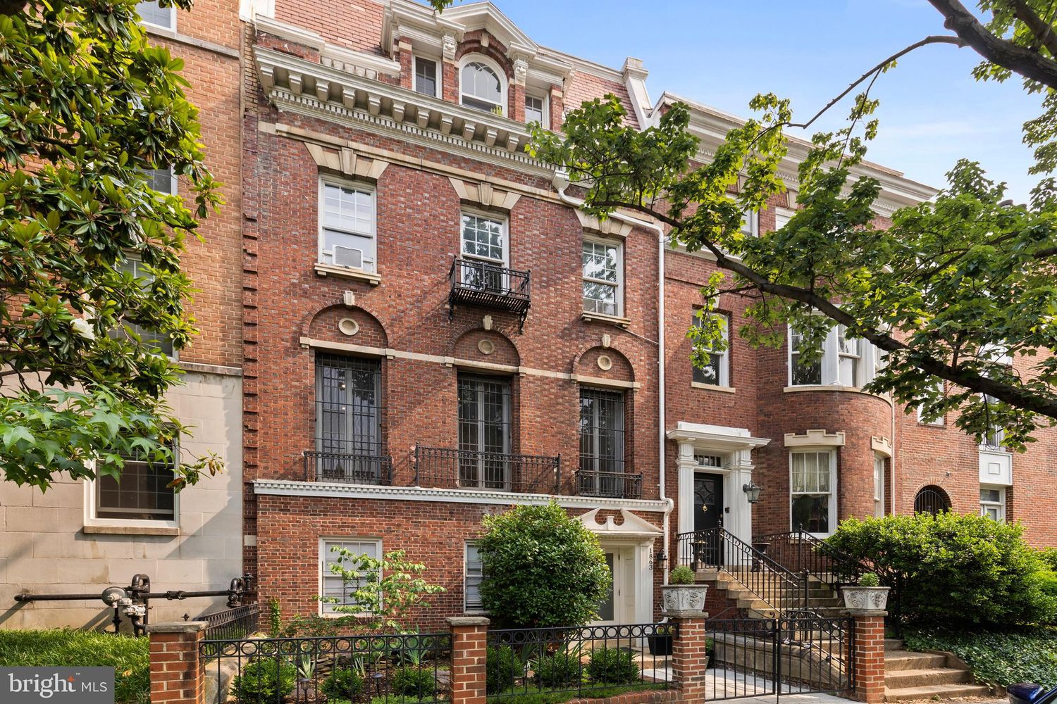 1863 Kalorama Road Northwest, Unit 2A Washington, DC 20009 - Photo 1 of 28 Gallery Image 1