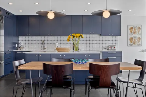 $2,200,000 | 9 Island Avenue, Unit 407, Miami Beach, FL 33139