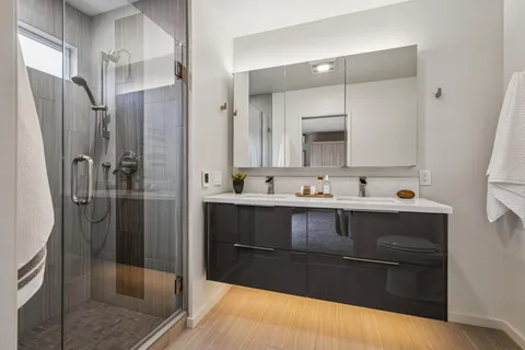 Contact Agent | 17140 Keaton Avenue, Sonoma, CA 95476