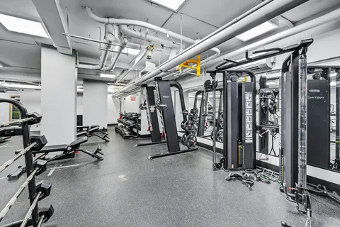 $225,000 | 1 Fordham Hill Ovl, Unit 12C | University Heights