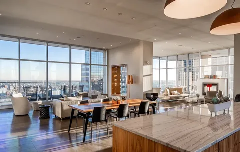 $3,950 | 75 Wall Street, Unit 25D | Financial District