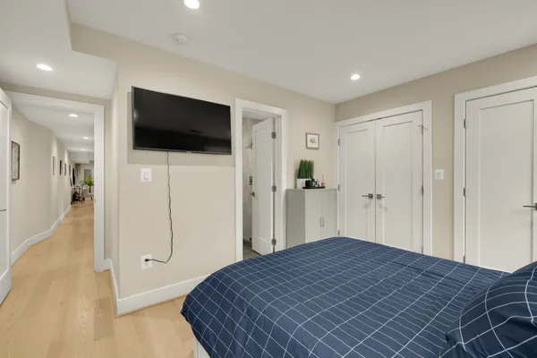 $635,000 | 14 T Street Northeast, Unit 1, Washington, DC 20002