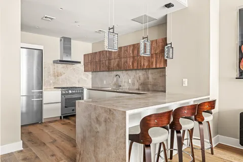 $2,595,000 | 128 West 26th Street, Unit 10 | Chelsea